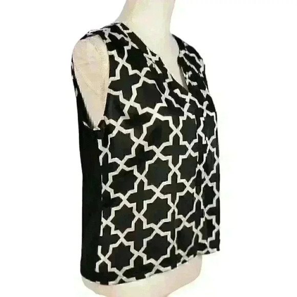 HANNA & GRACIE Woman's BLACK/WHITE Top Sleeveless Blouse Lightweight size Lg - Picture 7 of 10